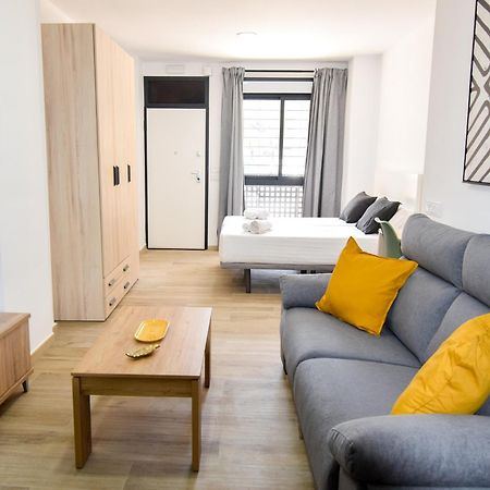 Letplanet Riquelme Apartment มาลากา ภายนอก รูปภาพ