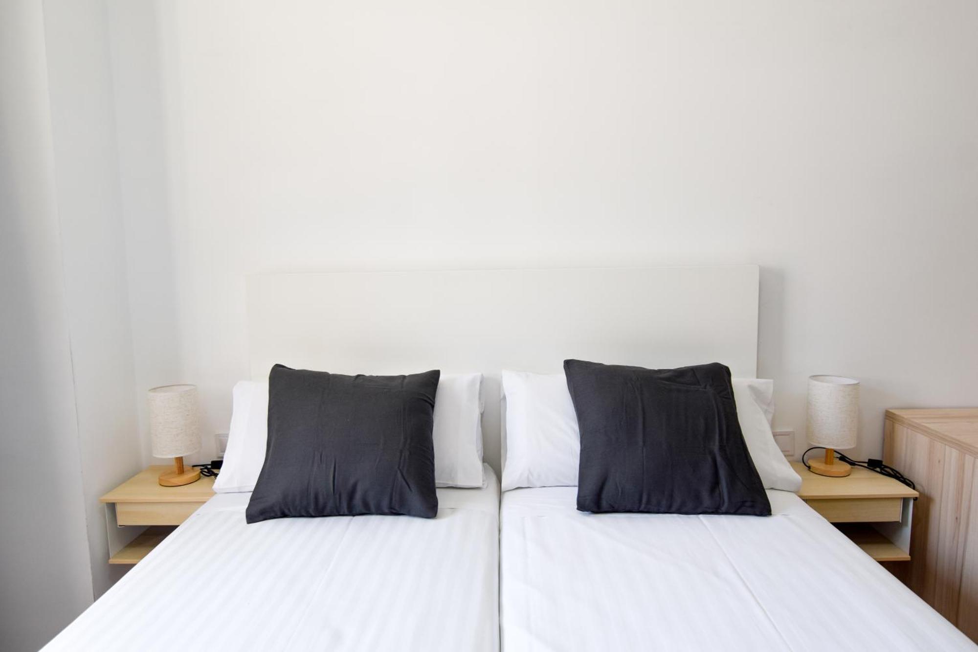 Letplanet Riquelme Apartment มาลากา ภายนอก รูปภาพ