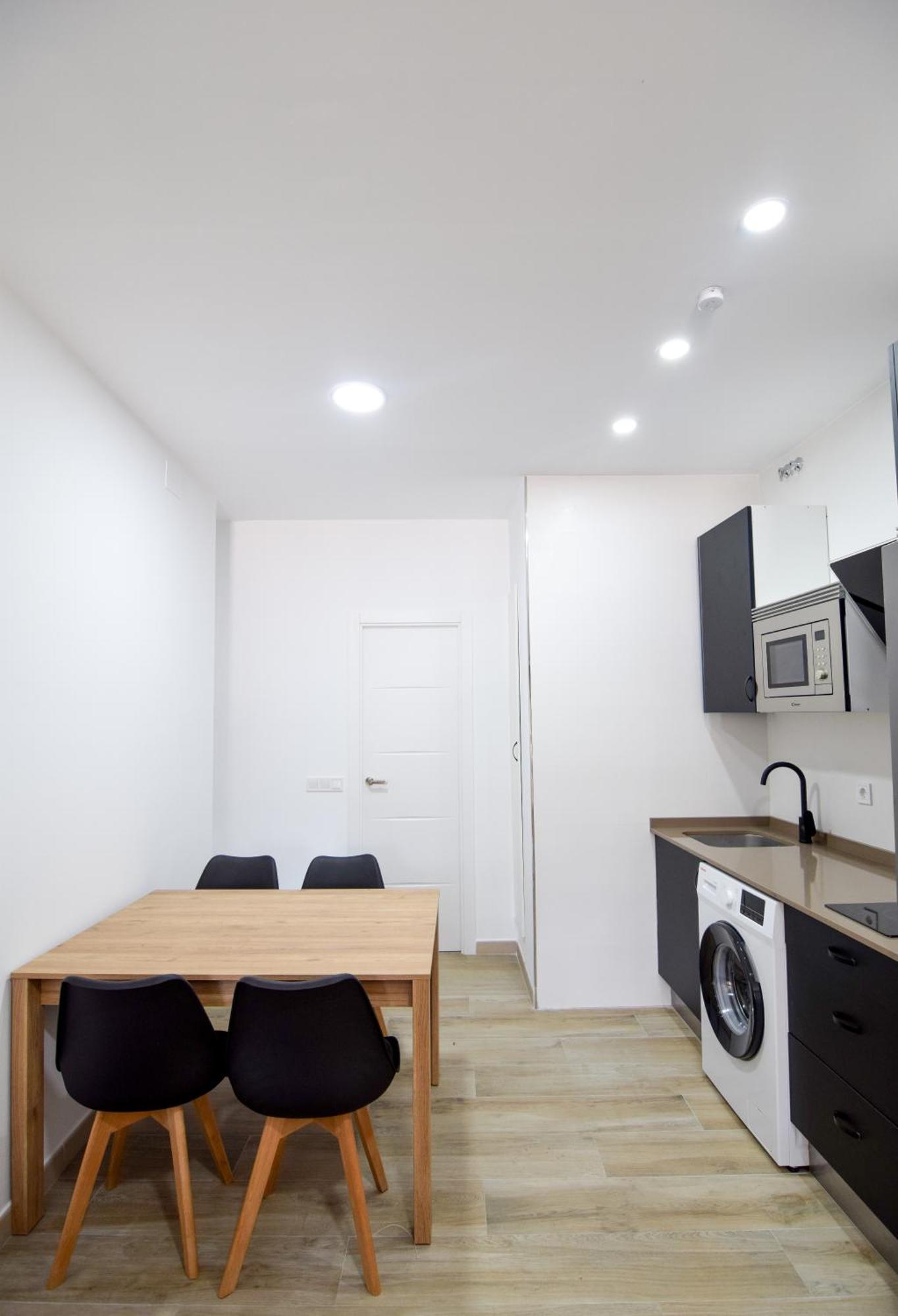 Letplanet Riquelme Apartment มาลากา ภายนอก รูปภาพ
