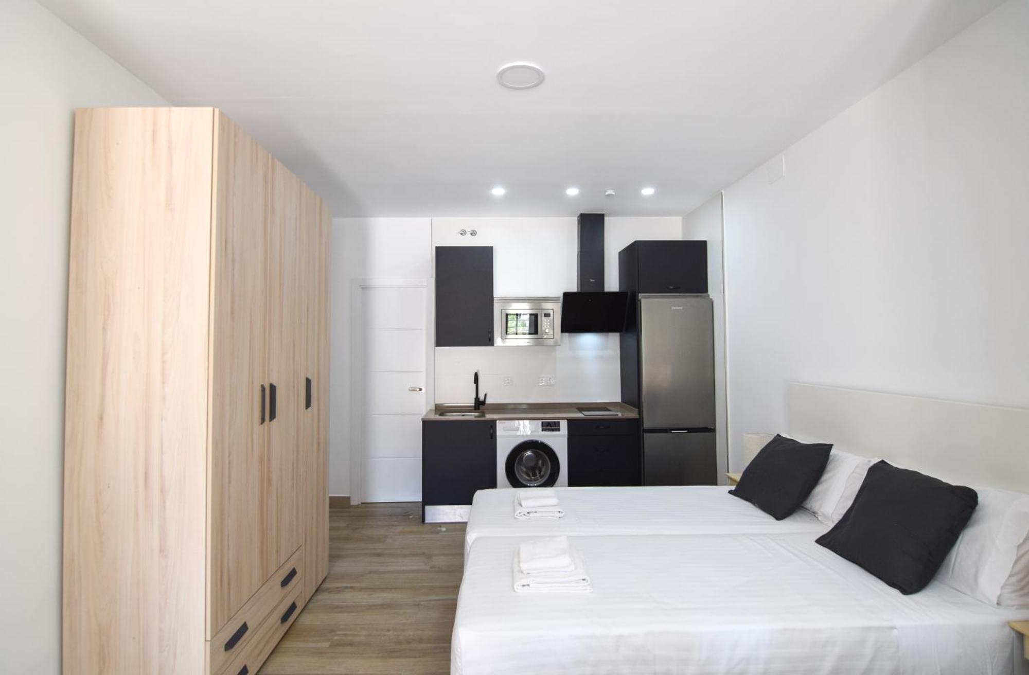 Letplanet Riquelme Apartment มาลากา ภายนอก รูปภาพ
