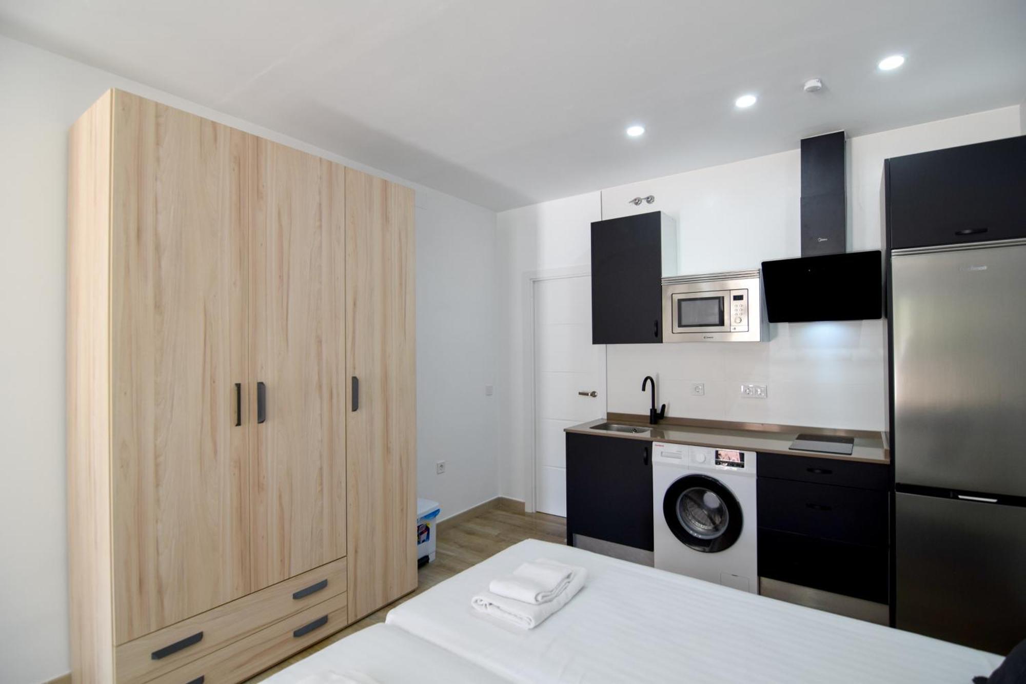 Letplanet Riquelme Apartment มาลากา ภายนอก รูปภาพ