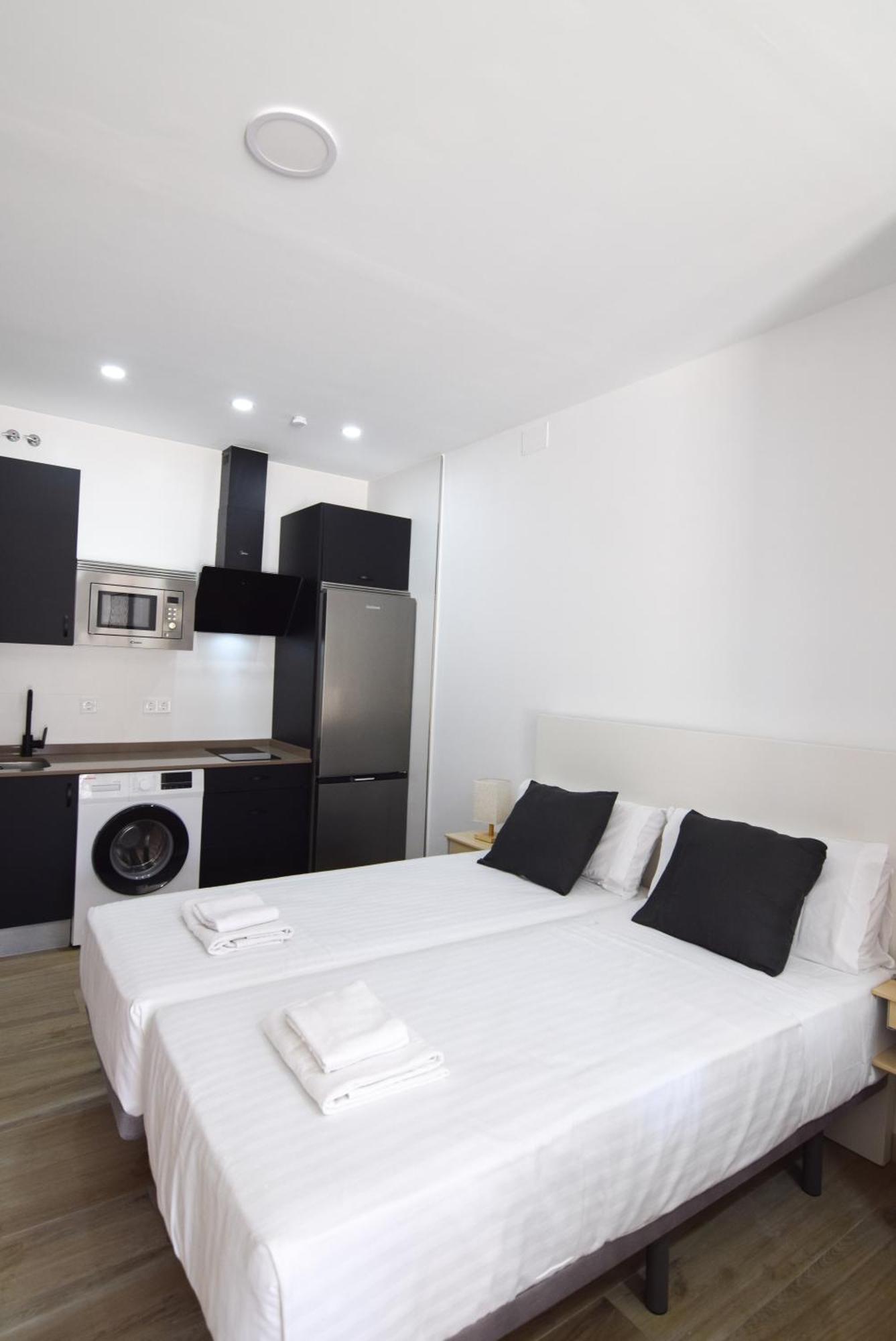 Letplanet Riquelme Apartment มาลากา ภายนอก รูปภาพ