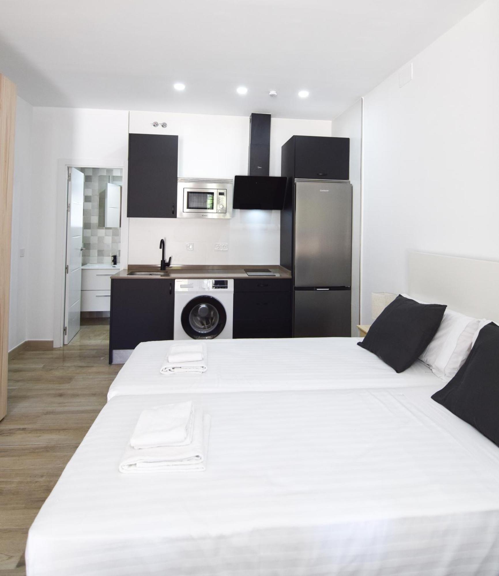 Letplanet Riquelme Apartment มาลากา ภายนอก รูปภาพ